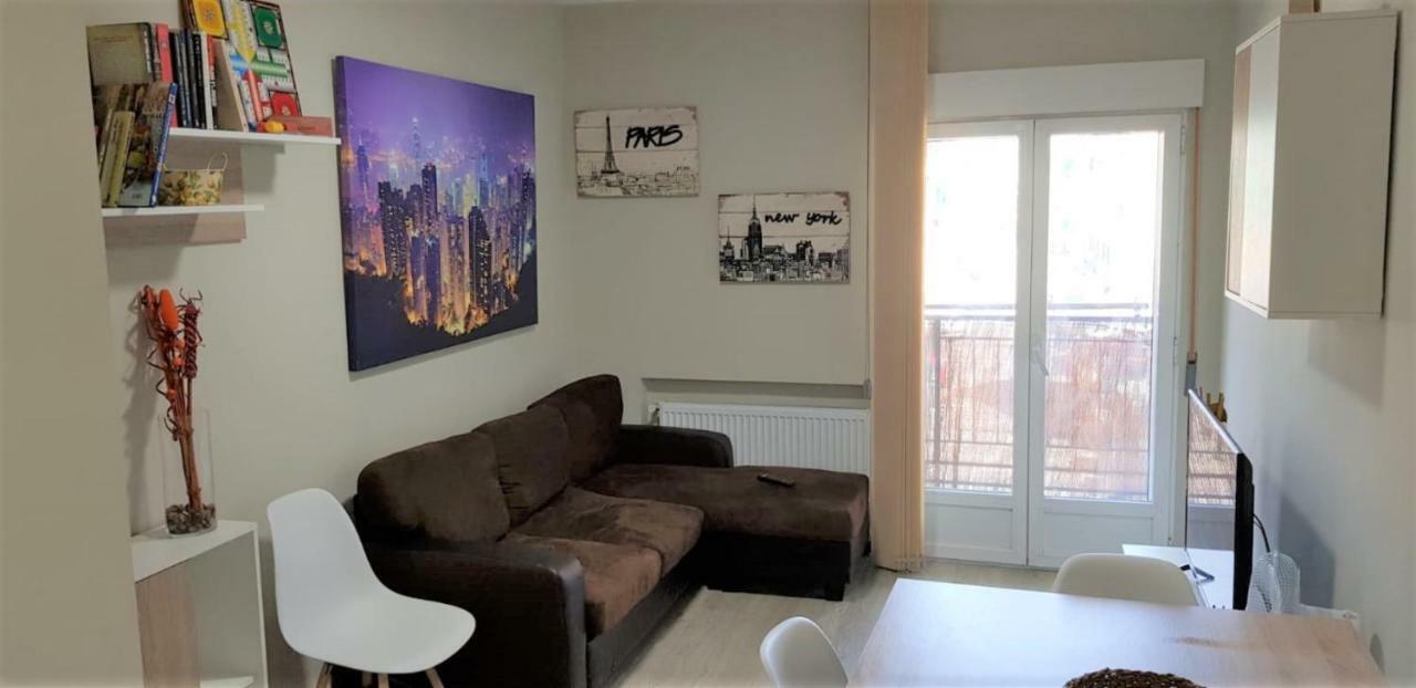 Apartamento Barajas. Aeropuerto/Ifema Madrid Kültér fotó